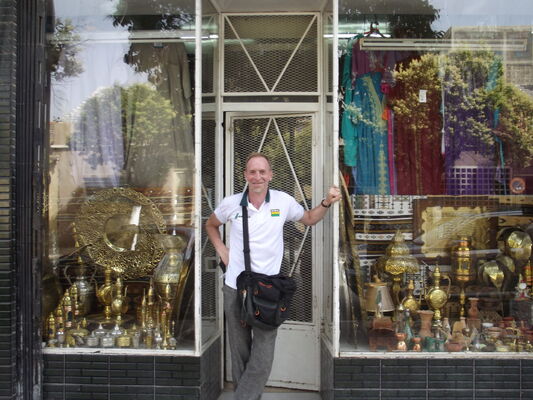  ,   Leonid, 57 ,   ,   , c , 