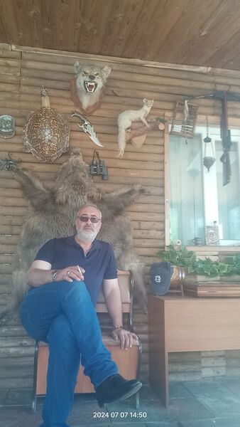 ,   Angel, 46 ,   ,   