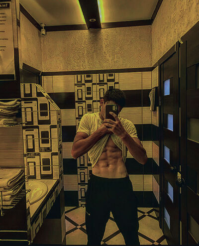  ,   Alex, 22 ,   ,   
