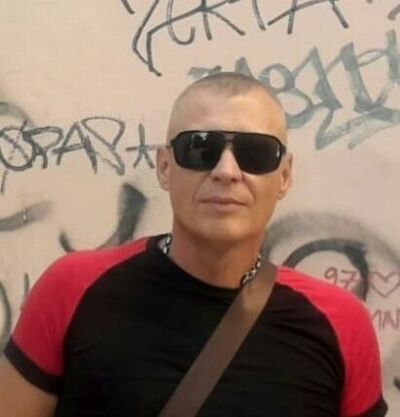  ,   Alex, 44 ,   ,   