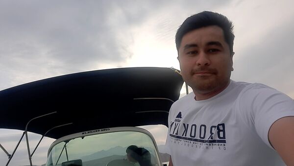  ,   Amirxon, 35 ,   ,   