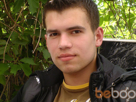  3878796  Alex, 35 ,    