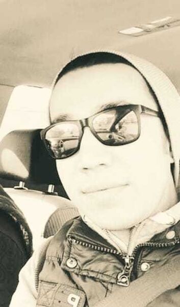  ,   Lui, 37 ,   ,   , c 
