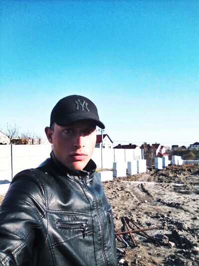  ,   Mihail, 27 ,   ,   , c 