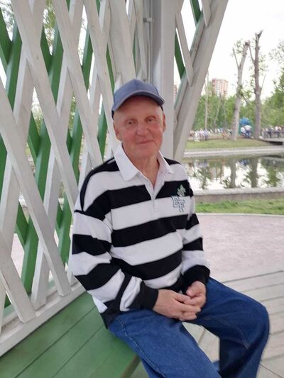  ,   Viktor, 64 ,   
