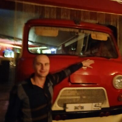  ,   Sergei, 40 ,   ,   
