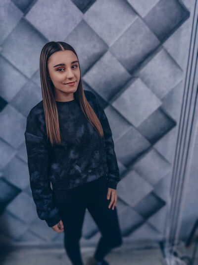  ,   Anastasia, 25 ,   ,   