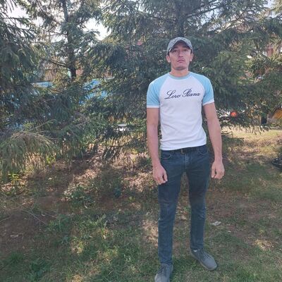  ,   Islomjon, 33 ,   c 
