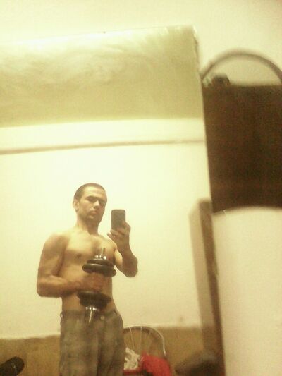  ,   Sharifkhon, 32 ,   ,   , c 