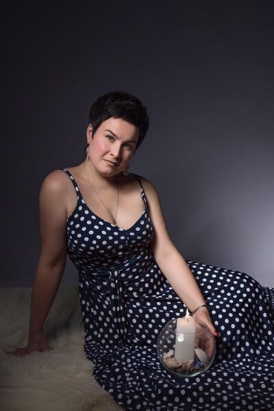  ,   Eugenia, 52 ,   ,   , c 