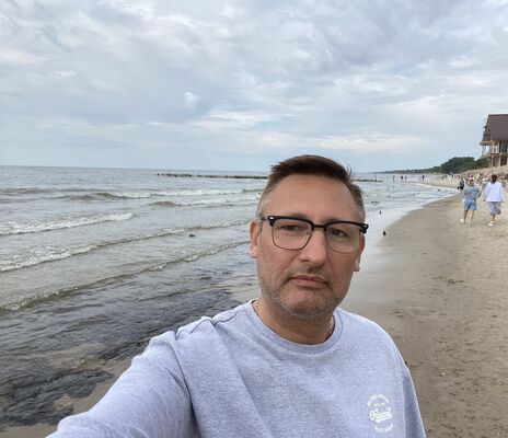  ,   Stanislav, 47 ,   ,   , c 