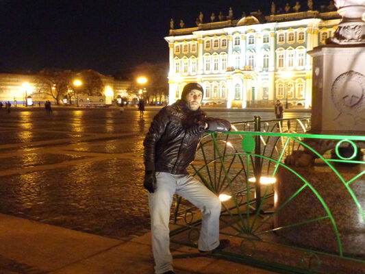  ,   Artur, 43 ,   ,   , c 