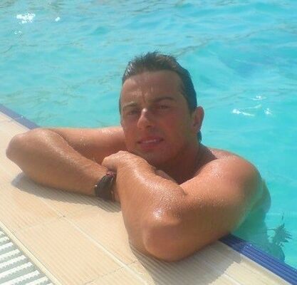  ,   Aleks, 44 ,  