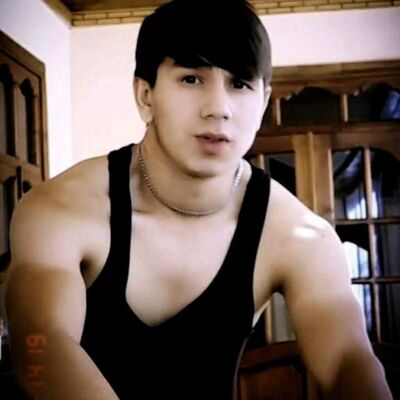  ,   Ruslan, 24 ,   ,   