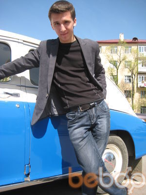  ,   Freederik, 30 ,   