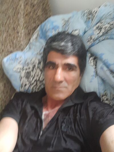  ,   Meret, 49 ,   ,   