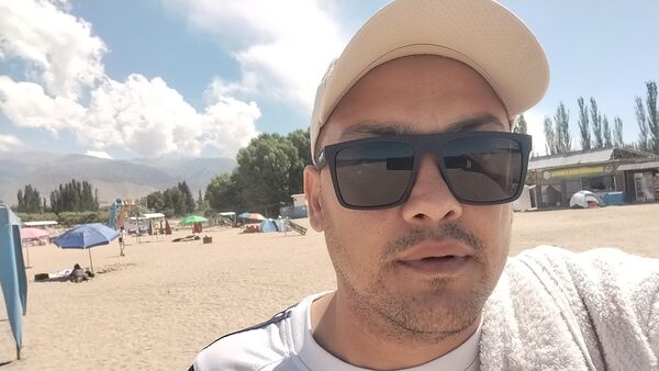  ,   Nuri, 38 ,   ,   
