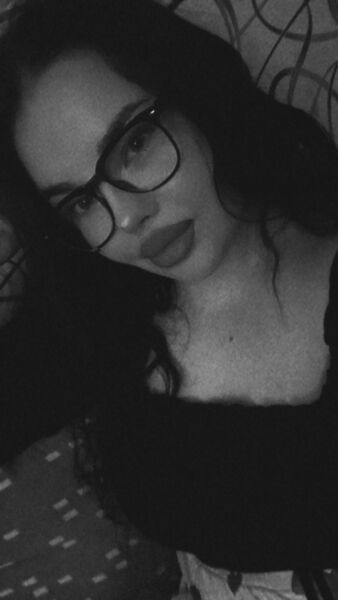  ,   Li Lo, 23 ,   c 