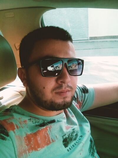  ,   Elvin, 30 ,   ,   
