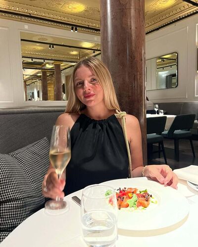  ,   , 27 ,   ,   