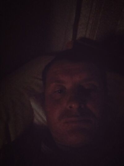  ,   Viktor, 37 ,   ,   , c 