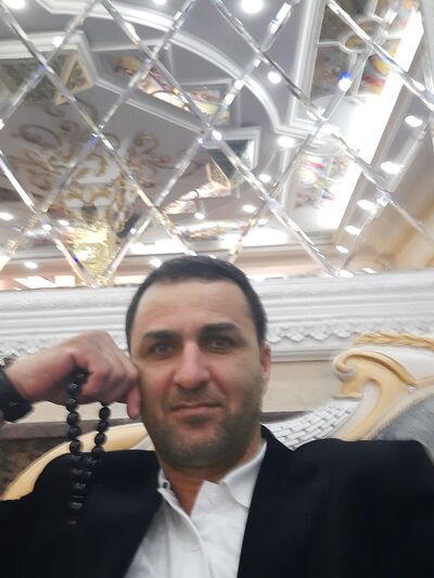  ,   Yunis, 42 ,   ,   