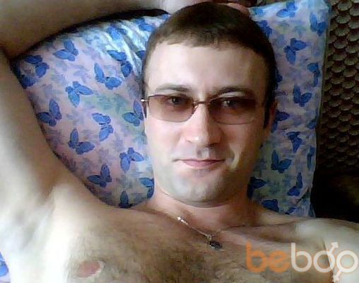  2467306  Sergei, 46 ,    