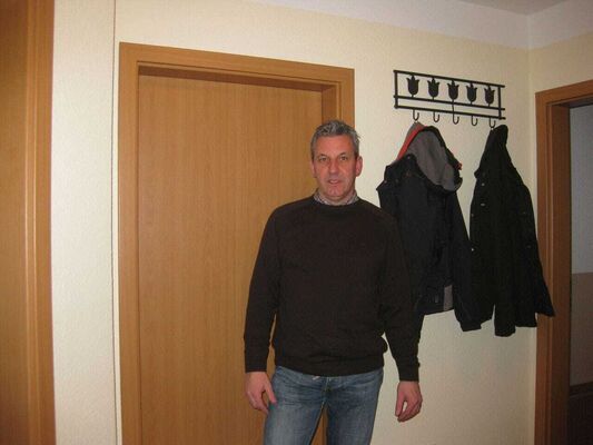  Bojnurd,   Albert, 60 ,   ,   