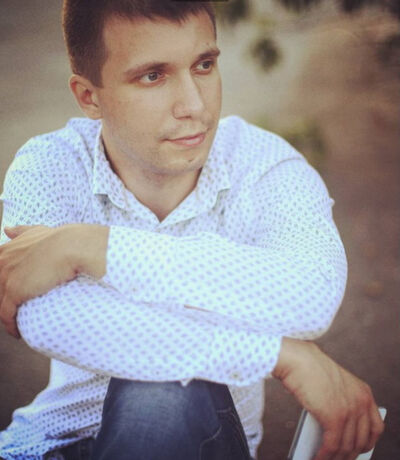 ,   Aleks, 43 ,  