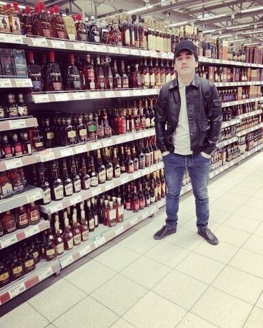  ,   Yunussobirov, 28 ,   ,   , c 