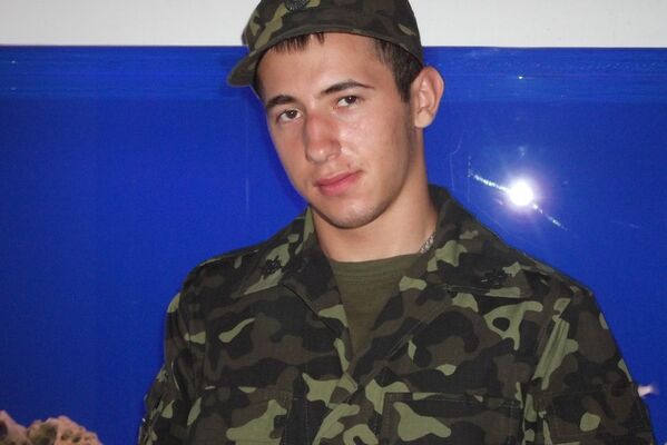  ,   Vitalik, 35 ,   