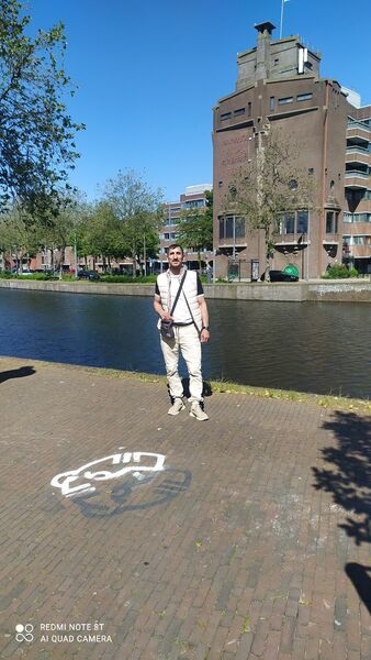  ,   Mahir, 42 ,     