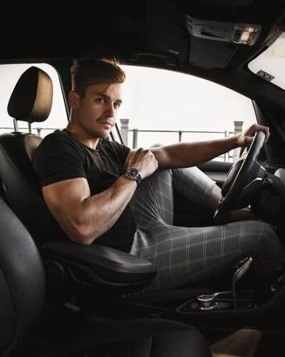  ,   Renat, 31 ,   ,   