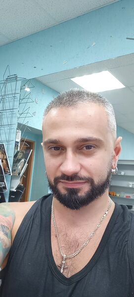  ,   Maksim, 37 ,   ,   , 