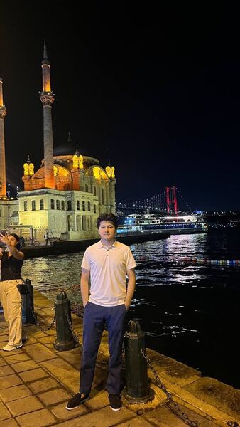  ,   Akobir, 25 ,   ,   