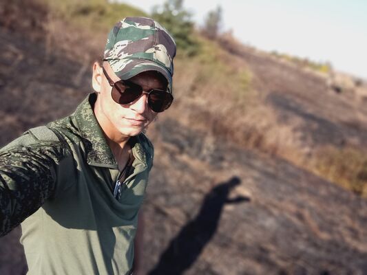  ,   Kirill, 25 ,   ,   