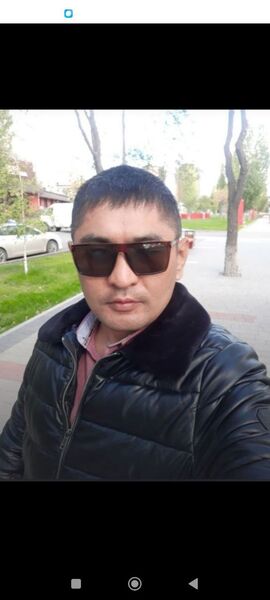  ,   Arman Men, 40 ,   ,   
