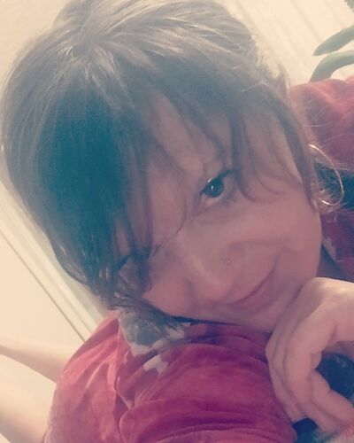  ,   Lana, 40 ,   ,   , c , 