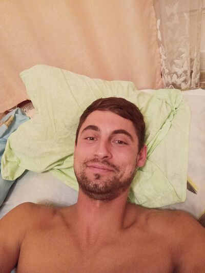  ,   Ilya, 32 ,   ,   
