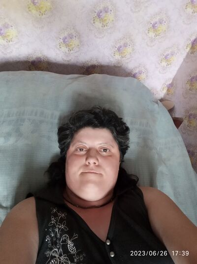  ,   Maria, 44 ,   c 