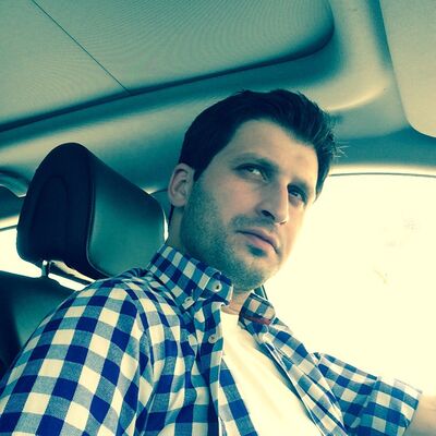  ,   Kenan, 40 ,   