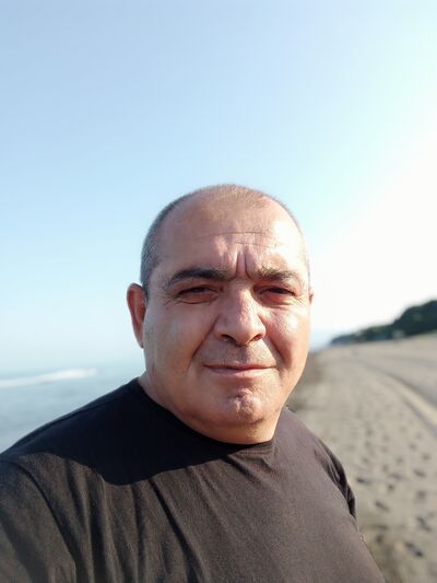  ,   Levan, 56 ,   c 