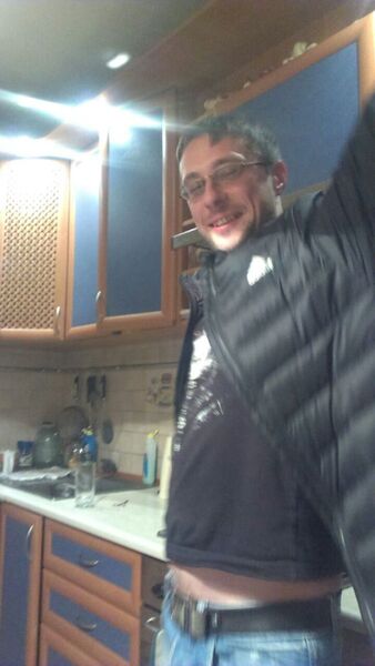  ,   Oleg, 42 ,   
