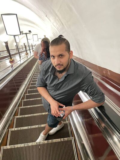  -,   Andro, 28 ,  