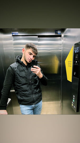  ,   Victor, 27 ,   ,   