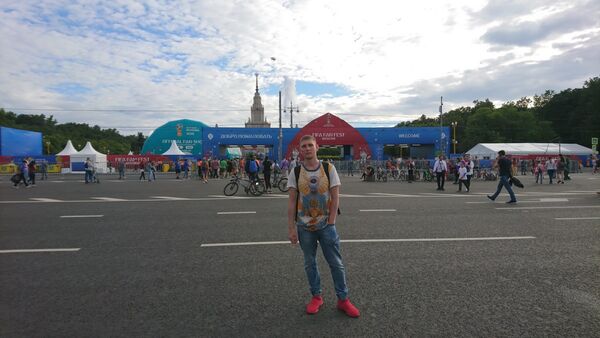  ,   Nikolas, 32 ,   ,   , c 