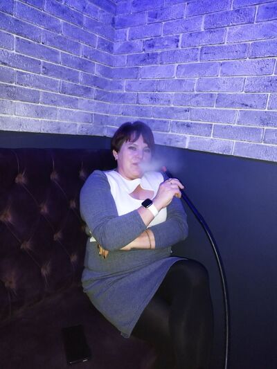  ,   Anastasia, 42 ,   ,   , 