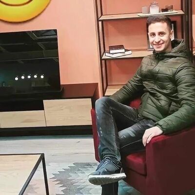  ,   Oualid, 30 ,     , c , 