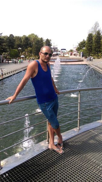  ,   David, 41 ,   , 