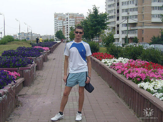  ,   Denis, 41 ,   ,   , c 